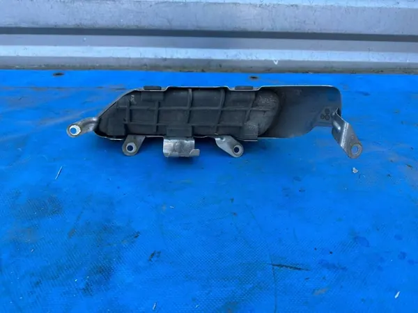 Audi OE 8W0253826L Uitlaateindstuk - Gebruikt image 3
