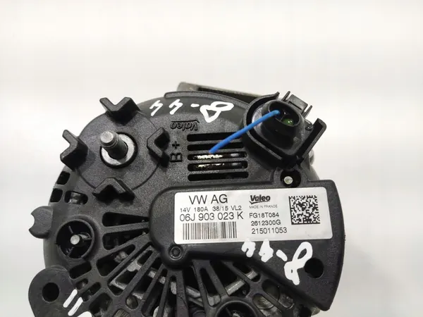 Vaihtovirtageneraattori Volkswagen Golf VII R 2.0 TSI 2012-2016 06J903023K image 6