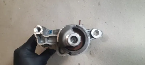 Motor de arranque AUDI A4 AVANT 2.0L diesel 2010 03L911021HX image 2