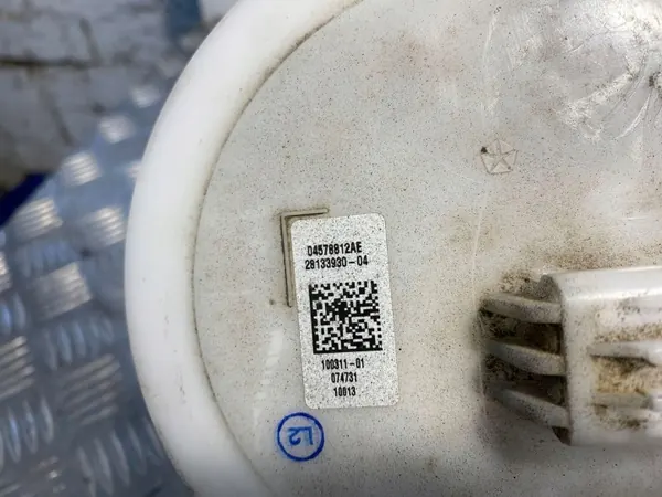 Sensor Nível Combustível Jeep OEM D4578812AE - Usado image 3
