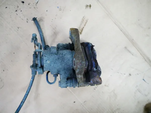 SEAT LEON II 1.4 TSI Hintere Rechte Bremssattel 1K0609721AT image 3