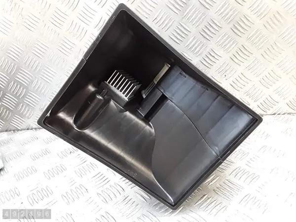 Renault Zoe lämmityspuhallin OEM z9715 - Käytetty image 4