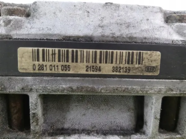 Brandstofpomp Opel Zafira A 2003-2005 2.2DTI BOSCH 0281011055 image 3