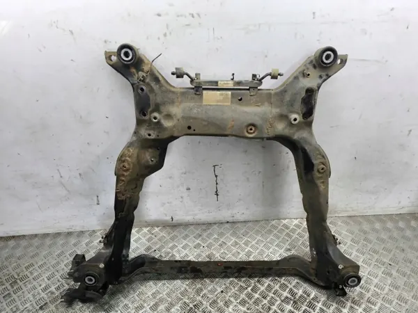 Volvo XC60 2011 Etuapukansi OEM AMD138926 image 2