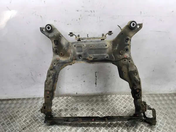 Volvo XC60 2011 Etuapukansi OEM AMD138926 image 10
