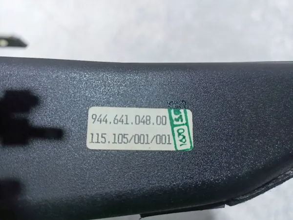 Porsche 968 Kellohylly OEM 94464114800 - Käytetty image 4