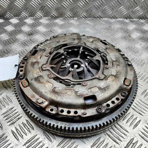 Conjunto de embreagem VW PASSAT Variant B8 03G141025C image 3