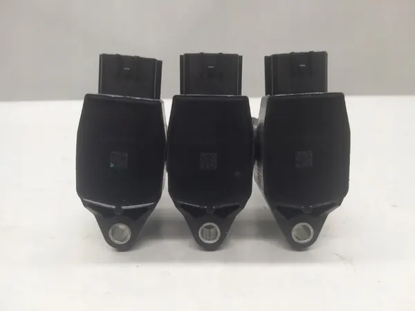 Bobina de encendido Dacia Sandero II Clio V 1.0 SCE OEM 224330437R image 3