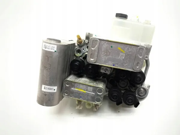 Tesla Model 3/Y Koelvloeistoftank OEM 1506803-00-F image 4