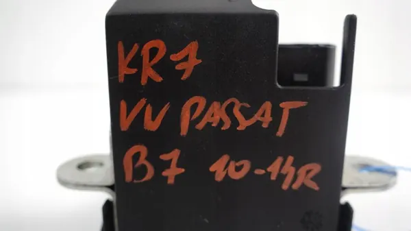 Serrure de hayon OEM 360179806 pour VW Passat B7 Break image 8