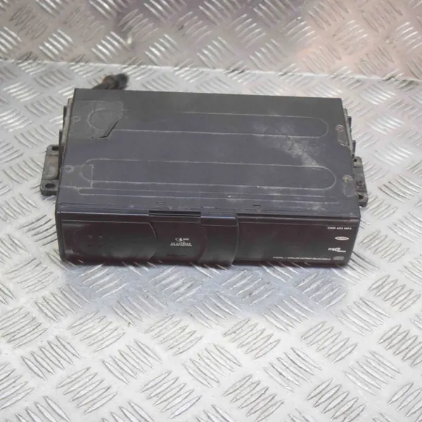 Trocador CD/DVD OEM E1110R022558 para Mitsubishi Outlander 2003 image 2
