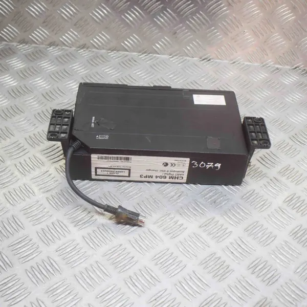 Trocador CD/DVD OEM E1110R022558 para Mitsubishi Outlander 2003 image 3