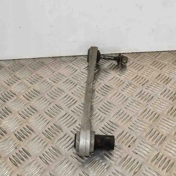 Braccio di Controllo Superiore Posteriore Sinistro Bentley Flying Spur 2011 image 3