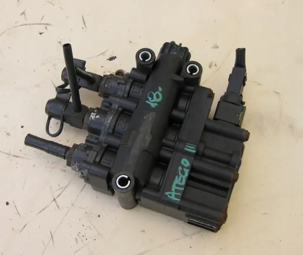 Mercedes Actros MP4 ECAS-Ventil OEM A0013271425 image 2