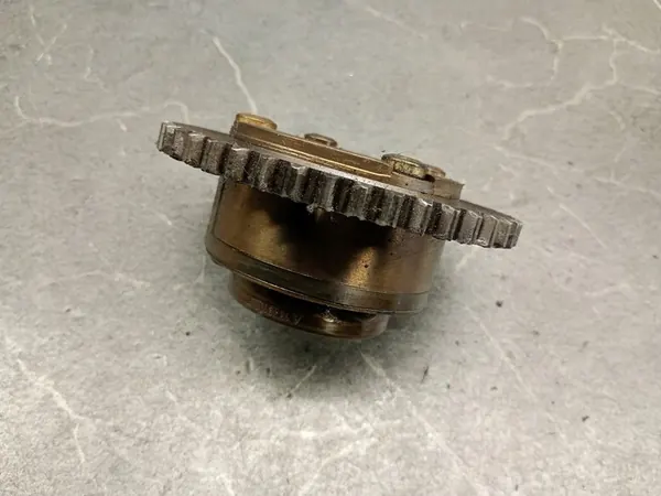 Vario Phase Adjuster Mercedes W204 W211 W212 1.8 image 6