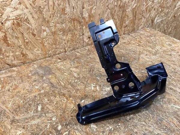 Longeron Avant Gauche OEM 95B805457A Porsche Macan image 3