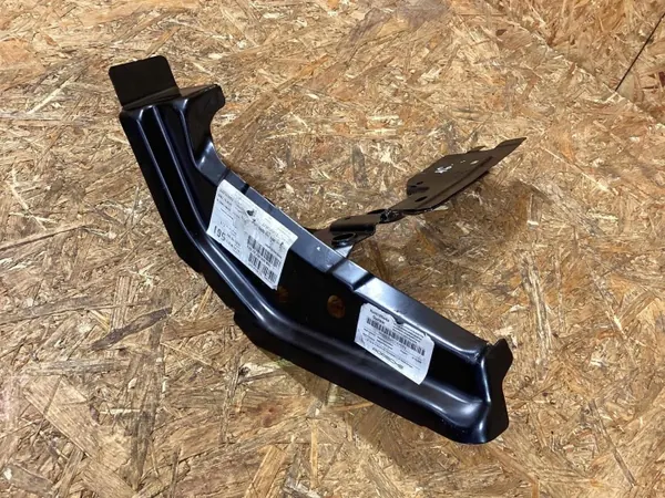 Longeron Avant Gauche OEM 95B805457A Porsche Macan image 4