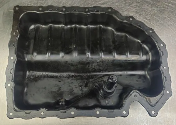 Volkswagen OE öljypohja Arteon 2019 - Käytetty image 7