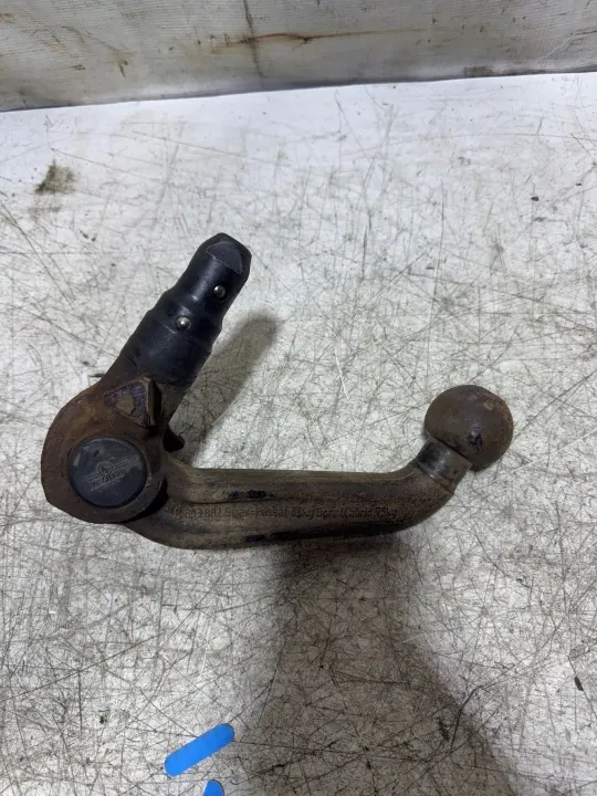 Boule d'attelage d'occasion OEM 3C0803882 VW Passat B6 image 2