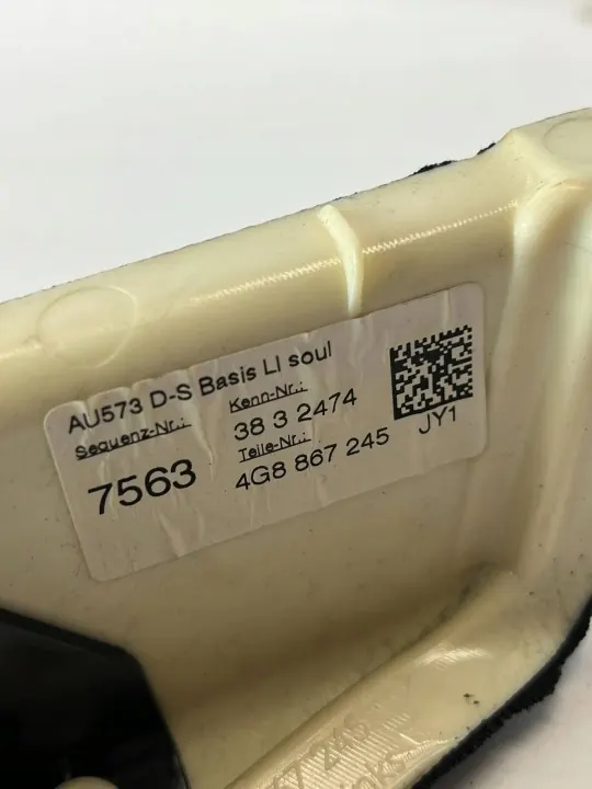Cobertura pilar traseiro esquerdo OEM 4G8867245 Audi A7 image 4