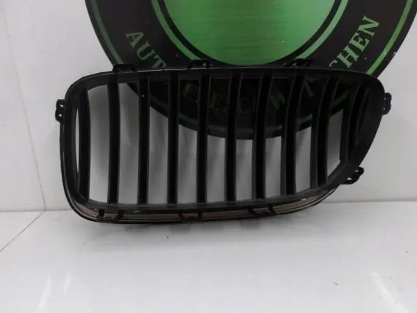 BMW 5 F10 F11 Right Front Grill OE 51137336478 image 2