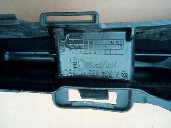MERCEDES W204 Rinforzo Paraurti Anteriore A2048854065 image 3