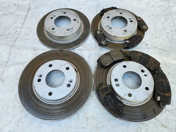 Juego de Discos y Pastillas OEM TARCZ para Hyundai Veloster image 2