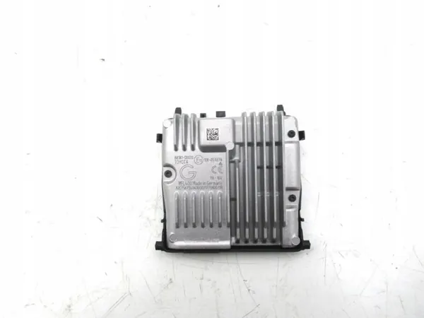 Sensor de radar cámara Toyota OE 88181-0D020 image 3