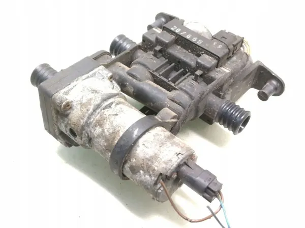 Électrovanne d'eau OEM 8374994 pour BMW E39 2.0 image 2