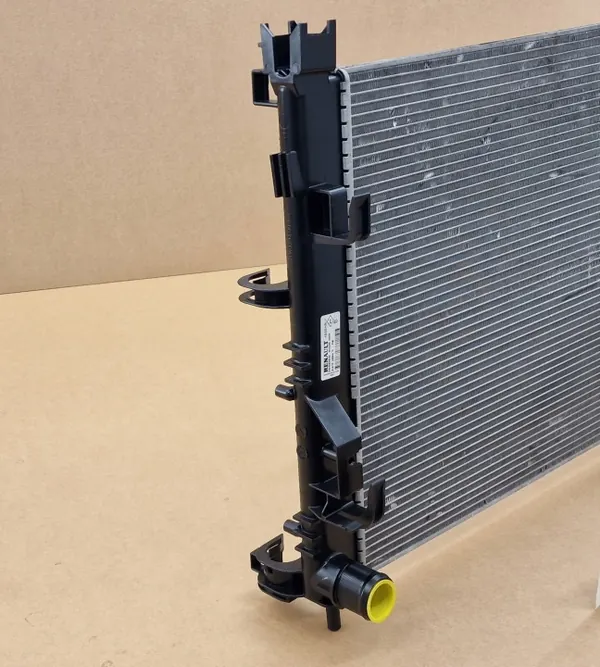Gebrauchter Wasserkühler OEM 4MTM5 für Dacia/Renault image 3
