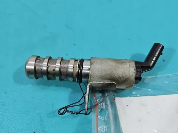 Sensor de árbol de levas OEM 12636524 Opel Astra V image 3