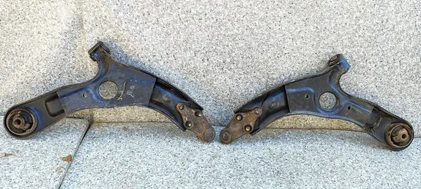 Braccio di Controllo Anteriore Sinistro o Destro Kia Carens IV 13-19 image 4