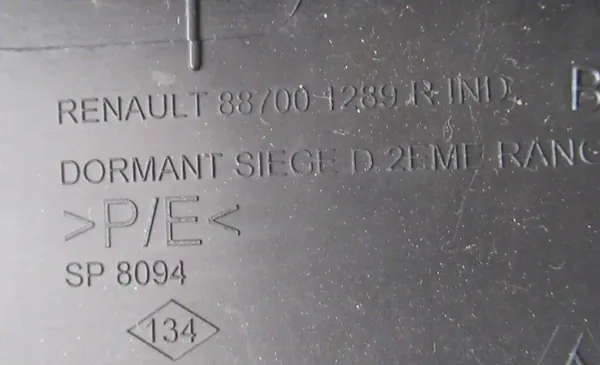 OEM 887001289R Takaoikean turvavyön suojus image 3