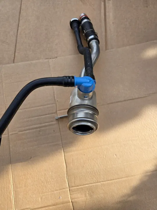 BMW Tankstutzen OEM R2740408809 - Gebraucht image 6