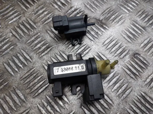 Válvula de vácuo OEM 7.03088.01.0 para Opel Astra H image 2