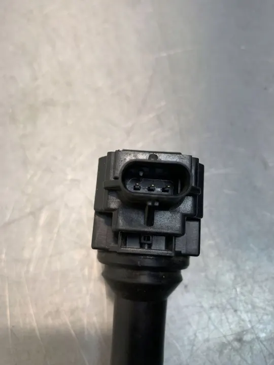 Bobine d'allumage Subaru OE OEM 4725J2 - Occasion image 6