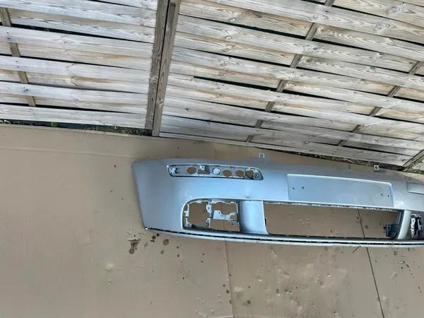 Paraurti anteriore VW GOLF V 2003 1K0807217 image 4