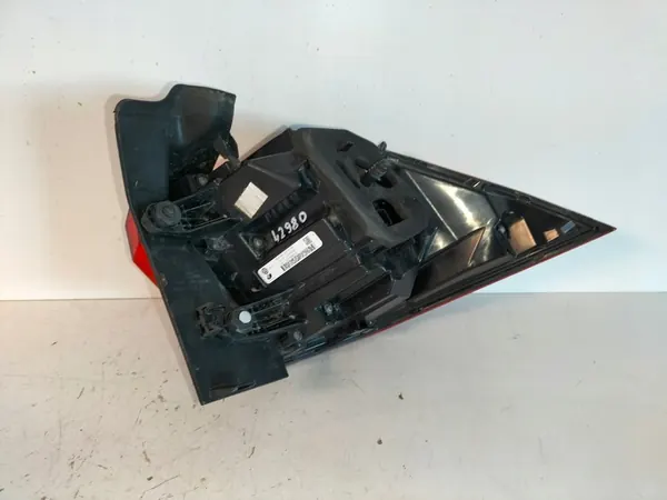 Luz trasera izquierda VW TIGUAN II LIFT 20- LED IQ LIGHT OEM image 8