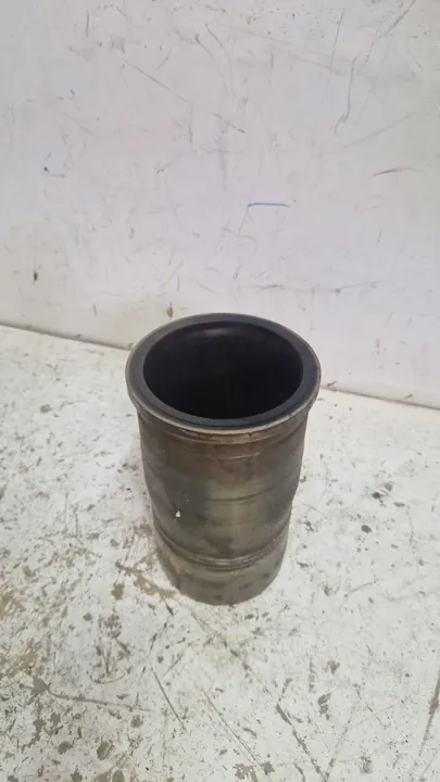 Manga de Cilindro Pistão Motor D13 Volvo FH4 FH13 image 1