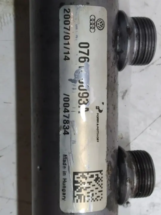 OEM 076130093A ruiskutusraide VW Crafter 2.5 TDI:lle image 3
