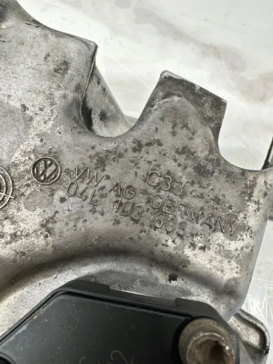 Oliepan OEM 04L103603 voor Skoda Yeti 2.0 TDI image 10
