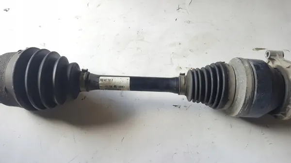 VW Transporter T6 2.0 TDI Höger Halvaxel 2018 OEM 7E0407761F image 3