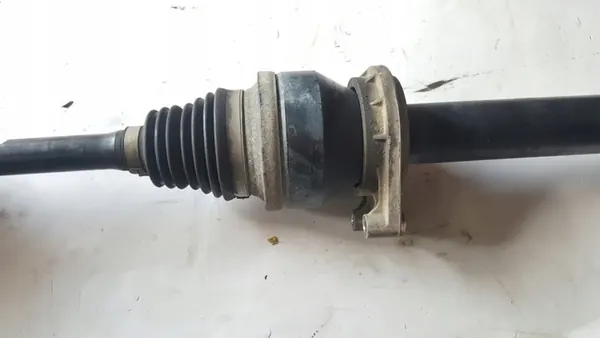 VW Transporter T6 2.0 TDI Höger Halvaxel 2018 OEM 7E0407761F image 8