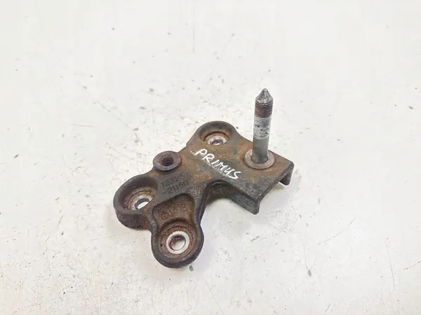 2005 Toyota Prius (XW20) Transmission Mount image 1