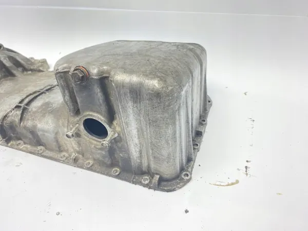 Oljepanna Mercedes W124 E220 E200 M111 1110140802 image 8