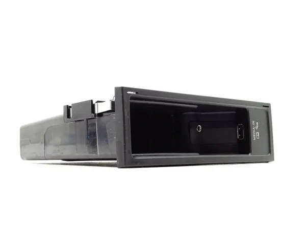 Contrôleur multimédia OEM 1Q0035348B pour VW Golf VI Cabrio image 2