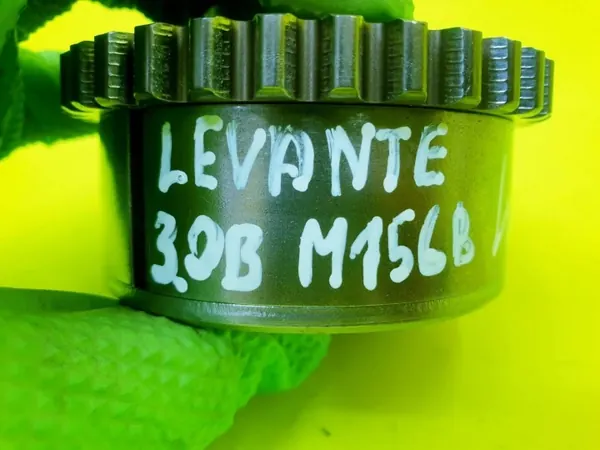 OEM 05184369AG Arbre à cames VANOS Maserati 3.0 image 9