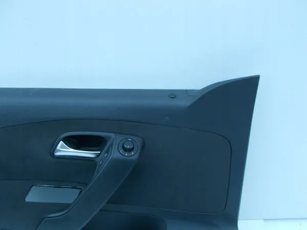 Revestimento de Porta Esquerda VW Polo IV 6R 5 Portas 6R0867255B image 3
