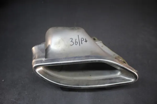 Bout d'échappement droit OEM J235A2M36A26 Mercedes image 2