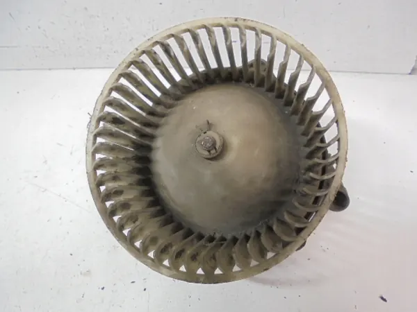 Ventilateur de chauffage TOYOTA CELICA T16 OEM image 2